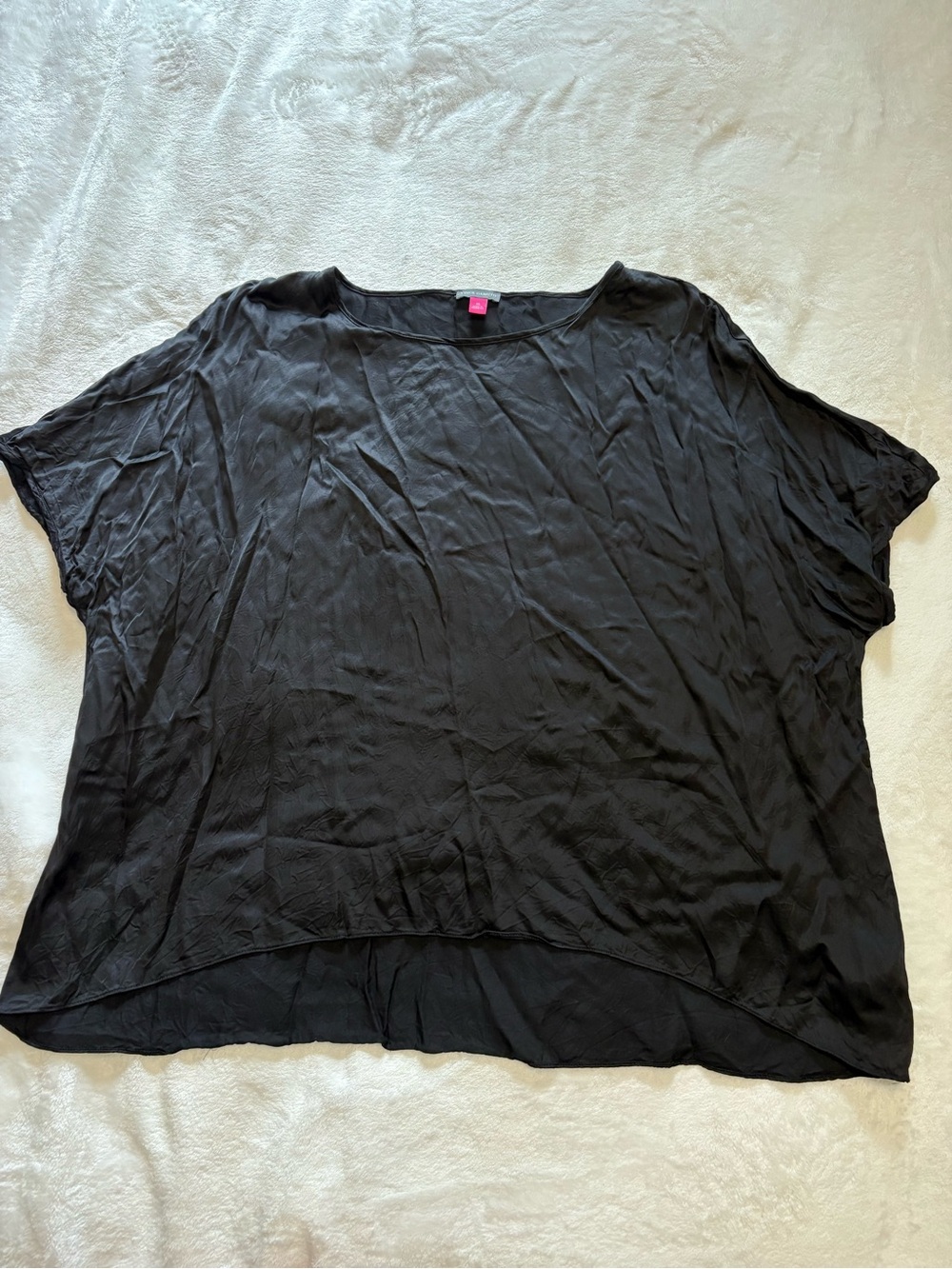 VINCE CAMUTO TOP